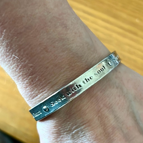 🎭 ARTISAN Set of 2 Pewter Bracelets - Sold as a set. - Picture 3 of 10